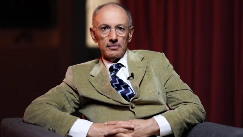 095ebf70 1303 11f1 bf20 f10c8e9eb926.jpg - UK's richest men wants German citizenship over hostility to Jews